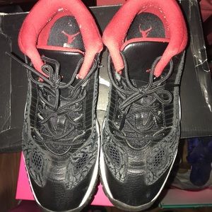 Jordan 11 retro low